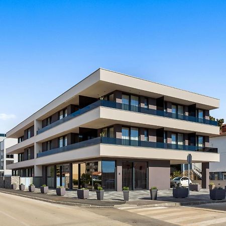 Fly Apartments Medulin - 50M From The Beach - New 2024 Exteriör bild